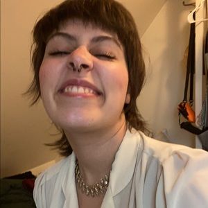 Meet your Posher, Natalie